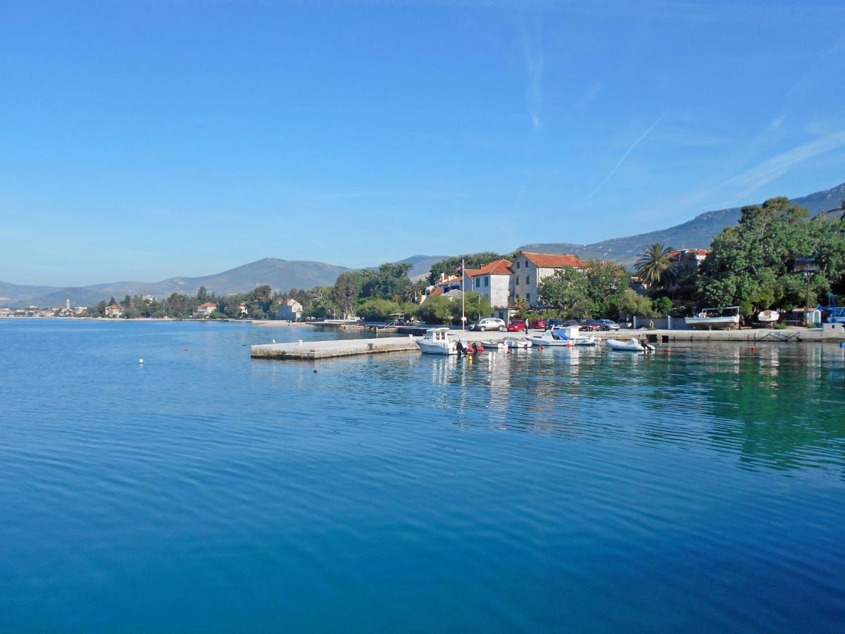 Apartment Cherry Kastela Exterior photo