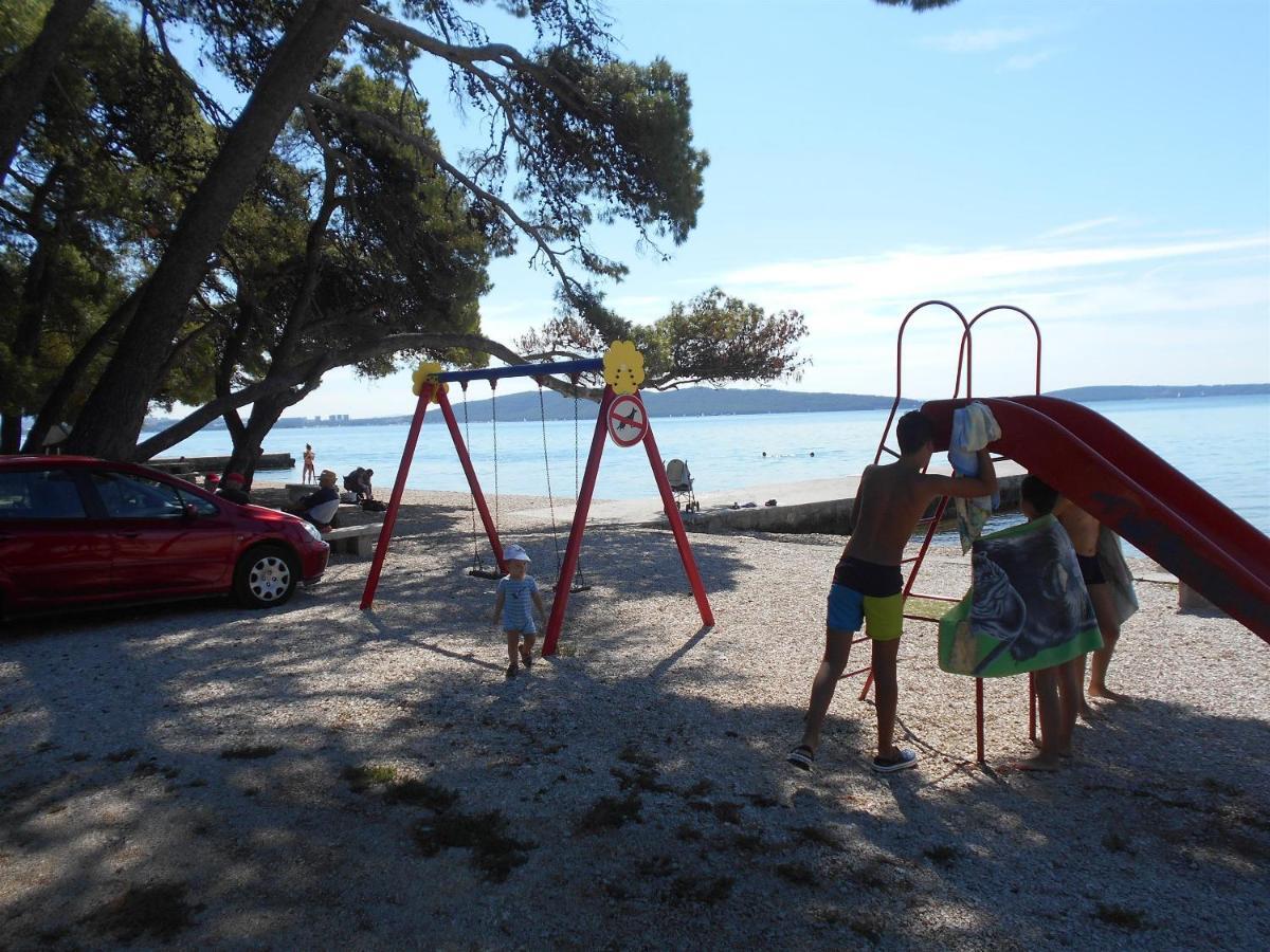 Apartment Cherry Kastela Exterior photo