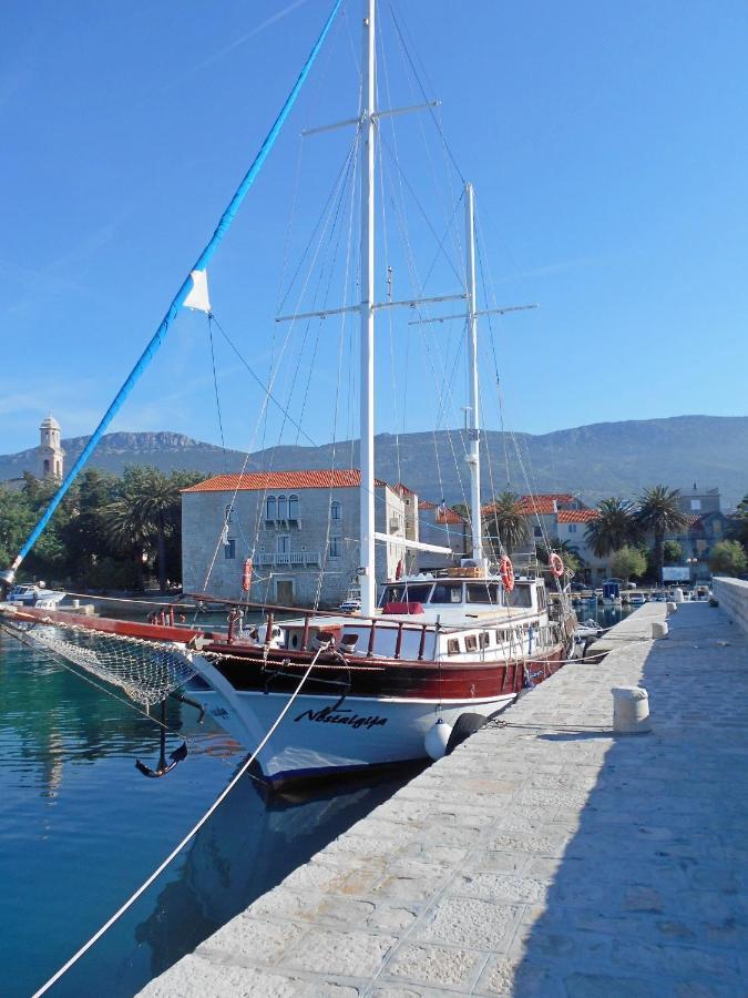 Apartment Cherry Kastela Exterior photo