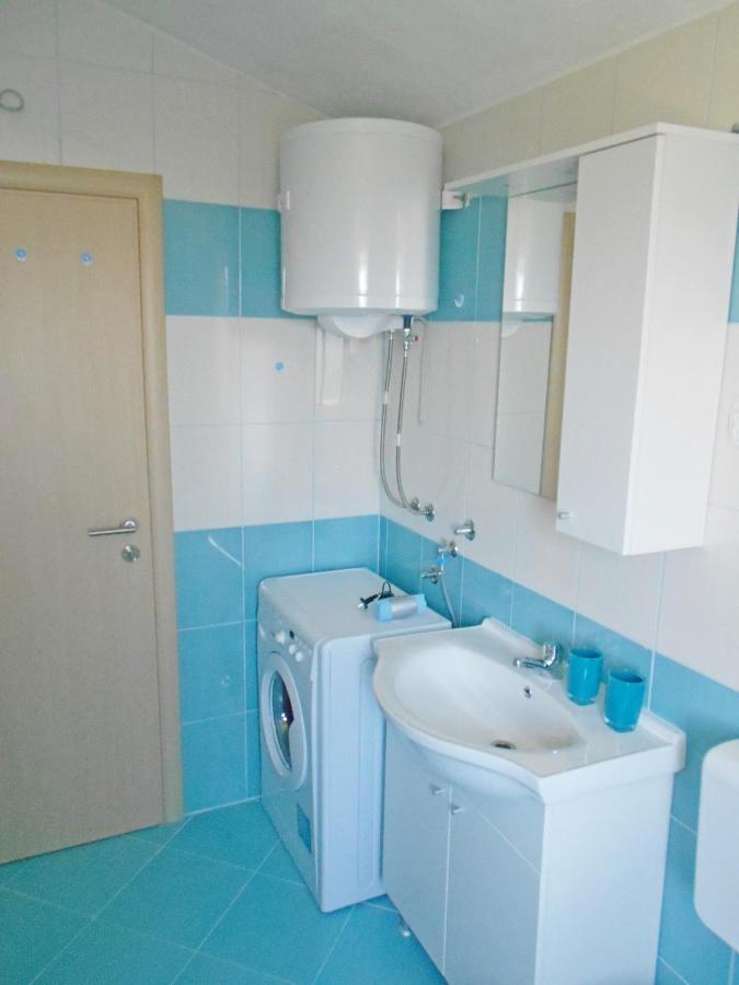 Apartment Cherry Kastela Exterior photo
