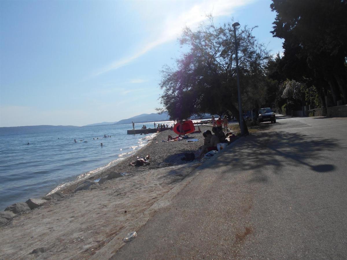 Apartment Cherry Kastela Exterior photo